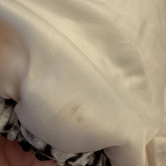 PrettyLittleThing Snake Print Puffer Jacket, sz 6 - Picture 8 of 8